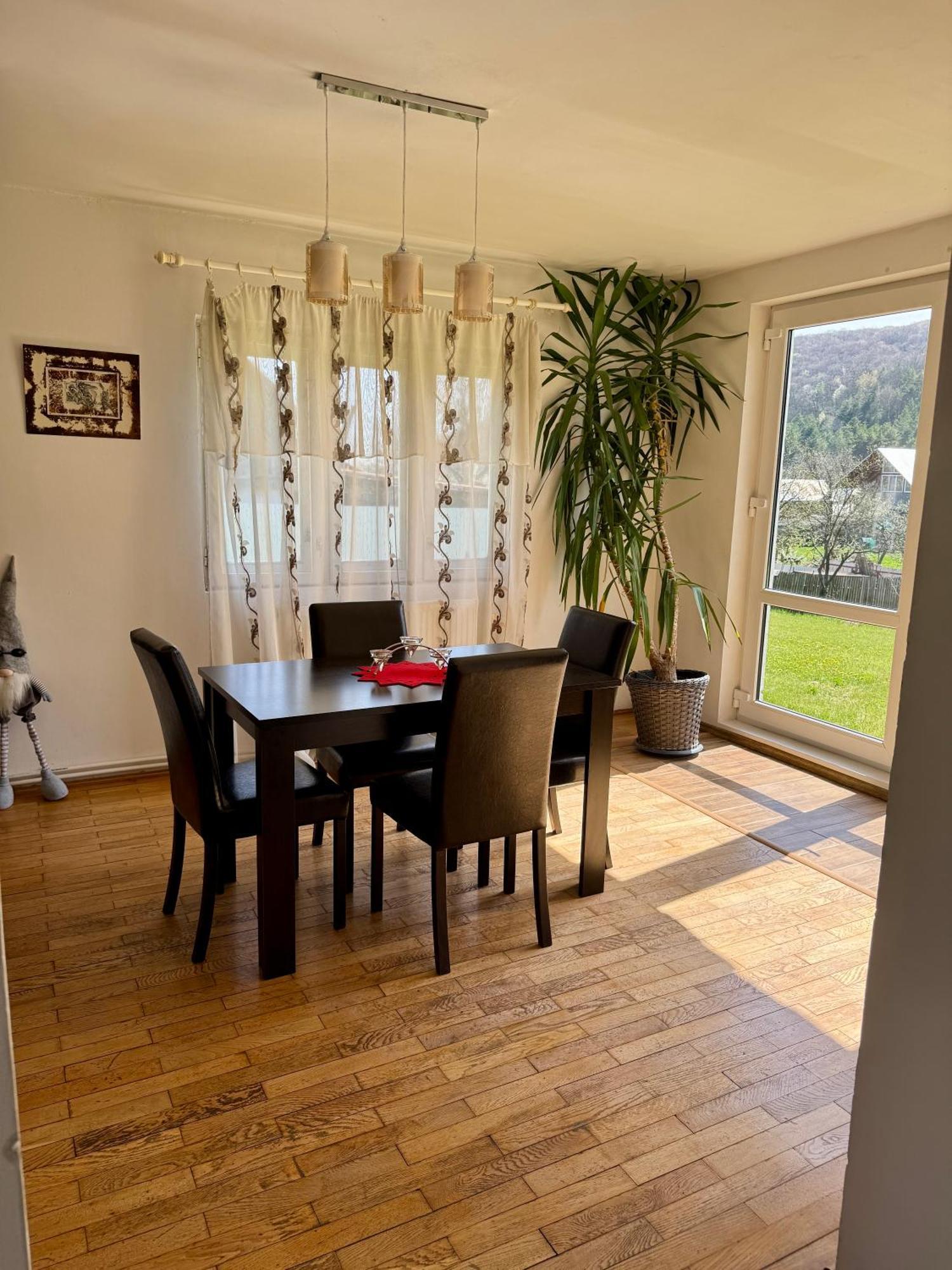 Vila Cozy, Panorama Superba, Gratar Si Relaxare Piatra Neamţ Exterior foto